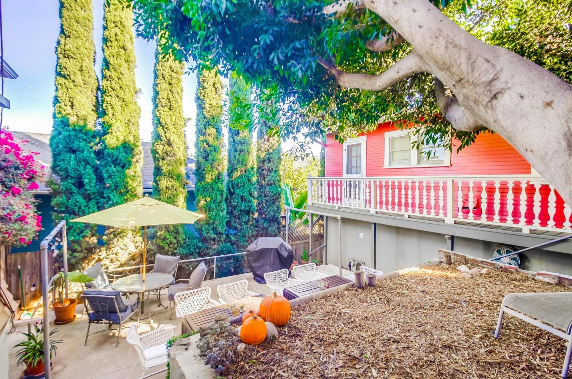 Sunny Golden Hill Home! Pet Friendly, Near Dt, Fully Stocked! Holiday home San Diego